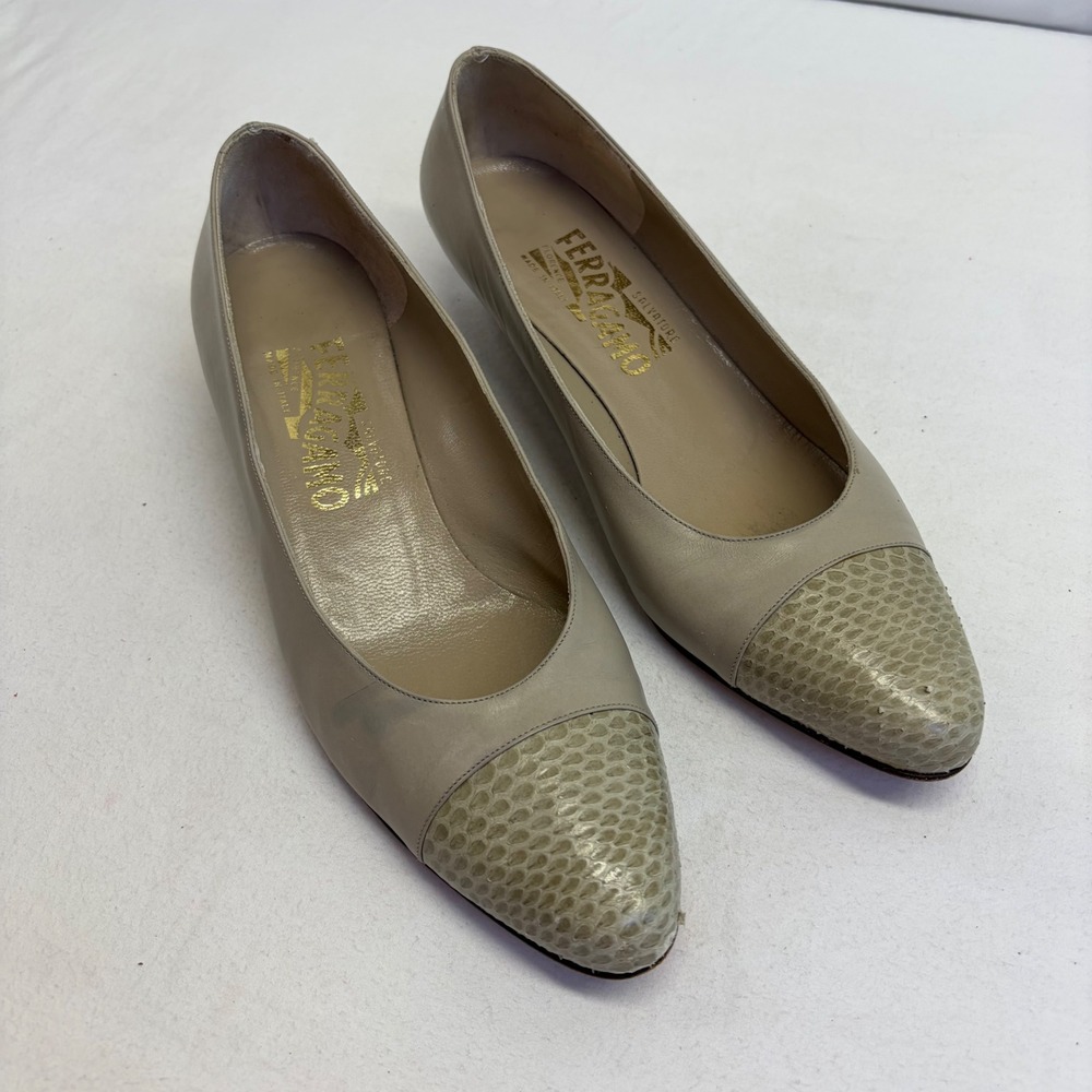 Vintage Salvatore Ferragamo Heels Womens 8 B Beige Snakeskin Cap Toe Pumps Chic